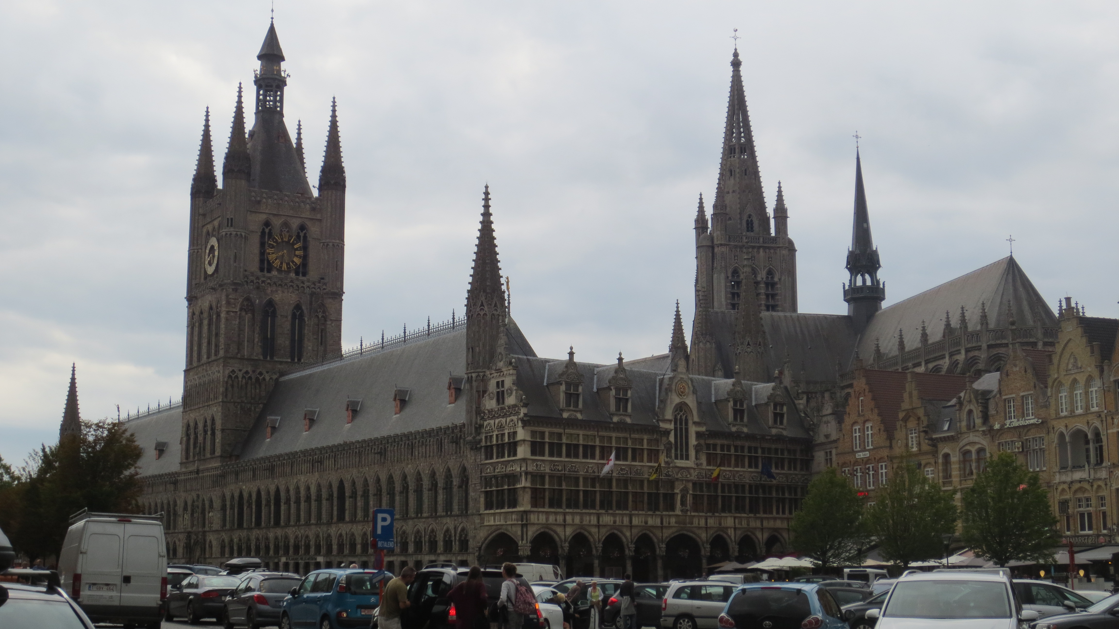 The Cloth Hall and Cathedral in Ypres today.